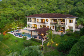  Villa Buena Onda Luxury Home Rental  Коко